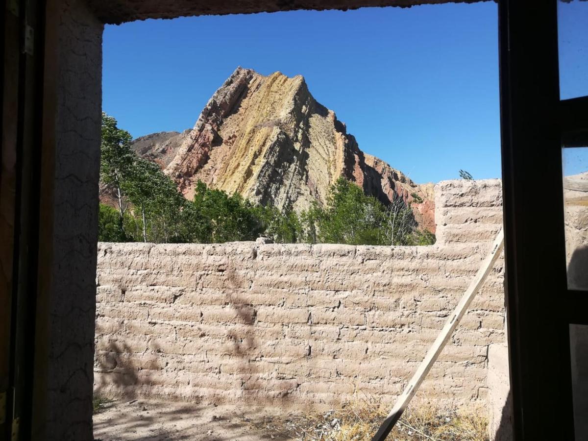 Cerro Amarillo, Cabaña de Juella Villa Tilcara Exterior foto